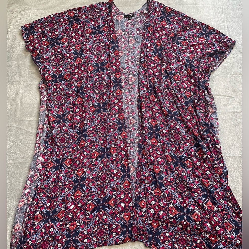 Torrid Cardigan Duster Kimono 1/2 (1X / 2X) Gauze Flower Medallion